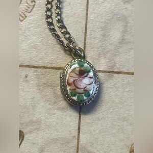 Winard vintage 12K locket w floral painted enamel.